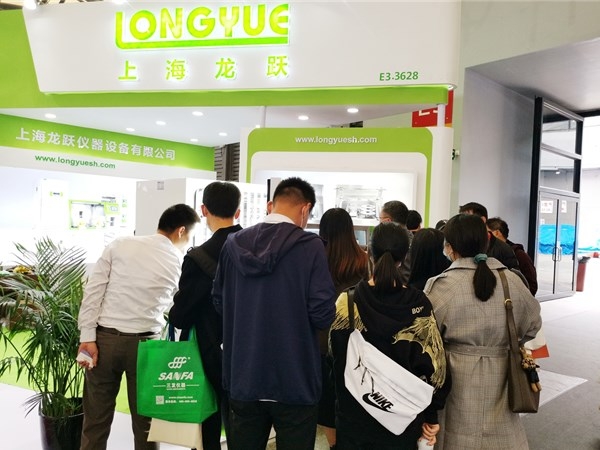 Augmented reality technology makes the scene more realistic and widely used